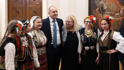 Радев: Родолюбието на младите българи гради достойното бъдеще на народа
