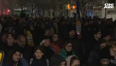 20 хил. румънци скандираха "Не искаме да сме нация от крадци"