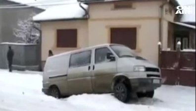 Студ и сняг в цяла Европа: Има отменени полети и затворени магистрали