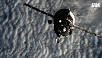 Руският "Союз" се скачи успешно с Международната космическа станция