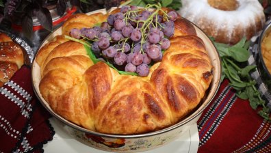 Домашна питка с мая за Коледа и Нова година (РЕЦЕПТА)