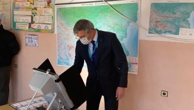 Карадайъ с неочакван ход - не каза какъв кандидат за президент е подкрепил