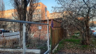 Зловеща находка в "Дружба": Откриха човешки кости в храсти