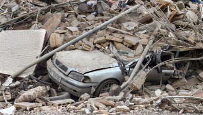 Войната в Близкия изток: Хиляди загинали и ранени, Израел атакува букнер на Хаменей