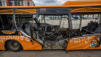 Като след война - така изглежда автобусът от катастрофата с Виктор Илиев (СНИМКИ)