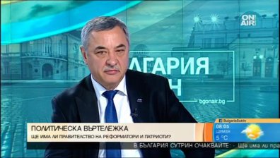 Валери Симеонов: Борисов трябва да се оттегли от политиката