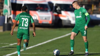 "Лудогорец" завърши 2:2 срещу "Шахтьор" (Донецк) след спорна дузпа в добавеното време