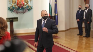 Радев: Злоупотребата с институциите е начин на мислене при предишните управляващи