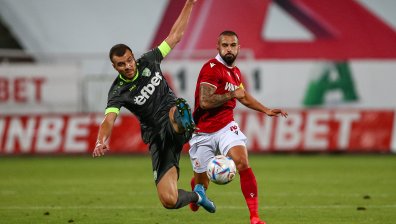 Край на кариерата на Георги Йомов? "Изгоря" за 4 години от футбола