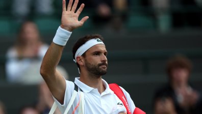 Гришо игра на високо ниво, но отпадна от "Уимбълдън" от шестия в света