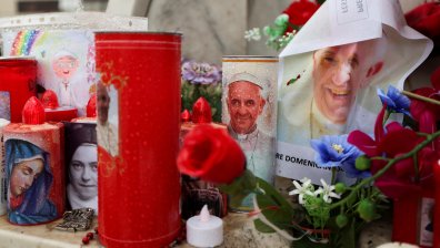 Ватиканът и Аржентина се молят за папа Франциск