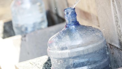 В Ловеч забраниха миенето на автомобили, балкони, улици и поливането на градини