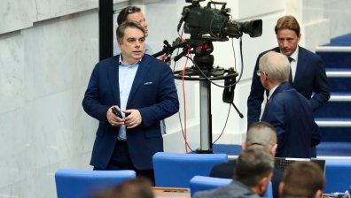 ПП оспорва Бюджет 2026, иска промени в парите за майчинство и здравеопазване