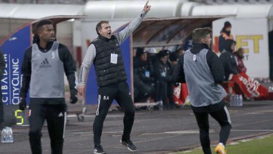 Централен нападател от Камерун кара проби в ЦСКА