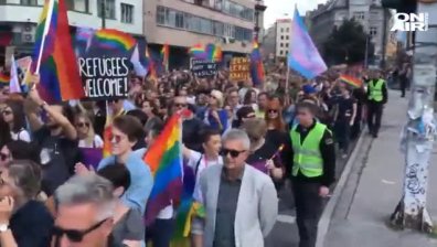 За пръв път в Сараево: Гей парад и протест срещу него