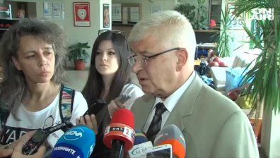 Здравният министър предлага нова методика за заплатите в сектора