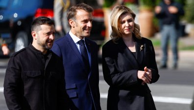 Дмитрий Медведев към Зеленски: Припомни си заплахите за Деня на победата