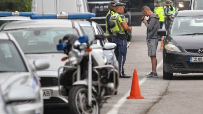 "Пътна полиция" хвана 45 пияни водачи и 14 дрогирани зад волана