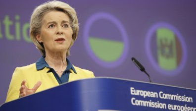 Крачка напред за Украйна: ЕК препоръча страната за кандидат-член на ЕС