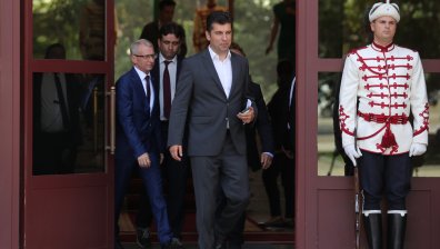 От ПП-ДБ признаха, че е обсъждано свалянето на Рая Назарян от поста