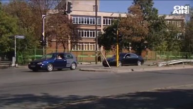 Шофьорка блъсна 5-годишно момиченце на пешеходна пътека в София