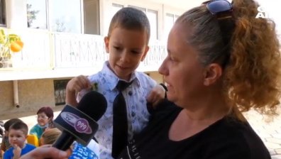 Да помогнем на Виктор - силно и любознателно дете, което се бори с ДЦП