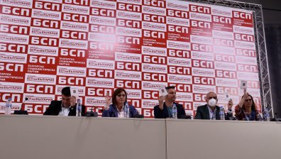 БСП одобри водачите на листите, Нинова повежда битката в София и Варна