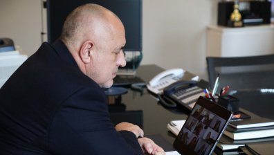 МС реши: Купуваме 1 млн. маски с филтри от Китай