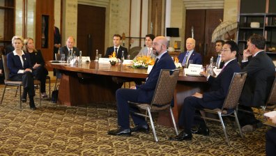 Байдън оправда Русия за ракетата в Полша пред лидерите на страните от Г-20 