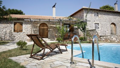 Airbnb в Гърция: Истински фурор и над 1 млн. места за настаняване