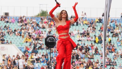 Започна концертът на Ед Шийрън в София пред 60 000 души