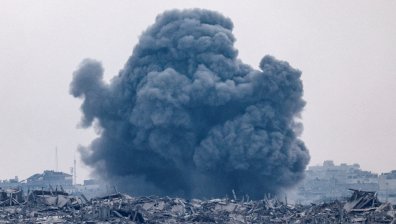 Паника в Израел: Сирени вият заради ирански дрон и експлозии край границата с Ливан