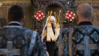 Патриарх Даниил: Не трябва да се срамуваме от кръста Христов и от истината