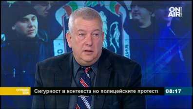 Тихомир Стойчев: Протестите могат да доведат до предсрочни избори