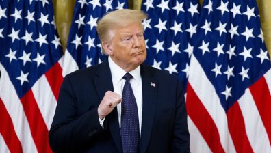 Скандал в Белия дом: Ще спрат ли книгата, разобличила Тръмп?