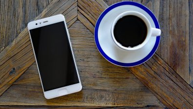 Над 100 млрд. долара приходи за 2018 г. очаква компанията Huawei