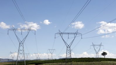Антон Иванов: Няма смисъл да се отнемат лицензите на ЕРП-тата