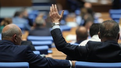 На второ четене: Конституционната комисия прие промените в основния закон