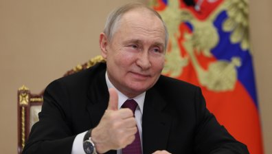 Изолираните руски магнати влагат парите си в страната и печелят огромни дивиденти