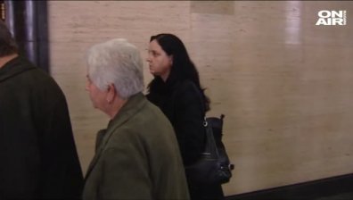 Малката Никол до живот под наблюдение