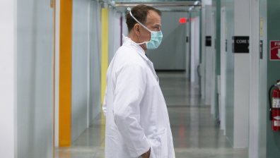 Медици алармират за усложнения от Ковид-19: Тромбоза води до инсулт, инфаркт