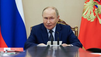 Ще лети ли Путин през България за срещата с Тръмп в Унгария?