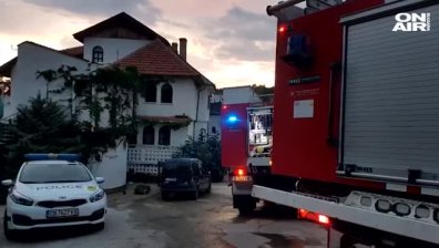Разследват откъде е тръгнал пожарът в хотела в Созопол