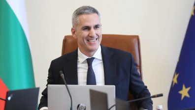 Гюров преди изборите: Сложихме край на тъмните методи за контрол на вота