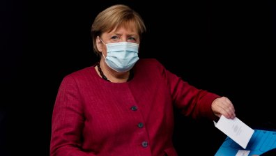 Меркел е "много натъжена", че 3 млн. германци над 60 г. не са ваксинирани