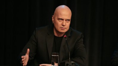 Трифонов: Ще заведа дела срещу Кирил Петков, Асен Василев и Радостин Василев