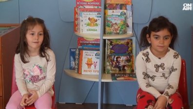 Четене вместо таблети и телефони - насърчават децата във Велико Търново