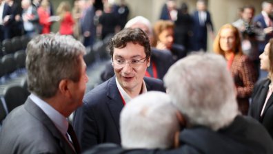 Крум Зарков: Осем от БСП бламираха ветото на Йотова, повече няма да са депутати