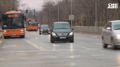 Автобус блъсна велосипедист: Инцидент или умишлена катастрофа?
