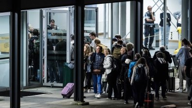 МВнР организира чартър от Тел Авив - 200 евро за чекиран багаж до 23 кг